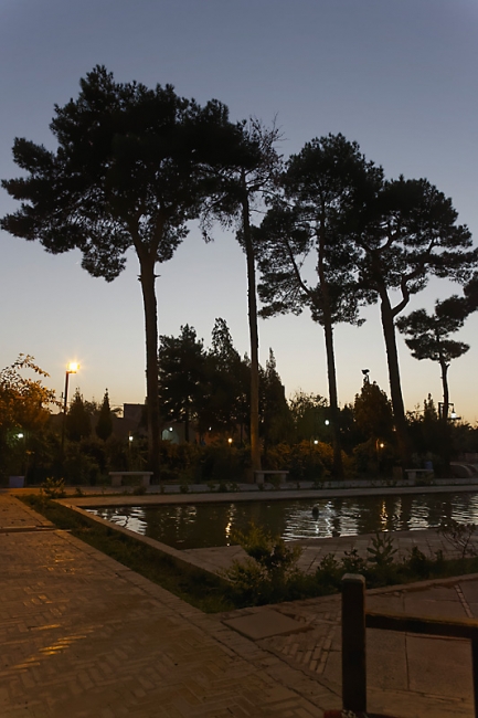 Yazd-Jardin Dolat Abad-006